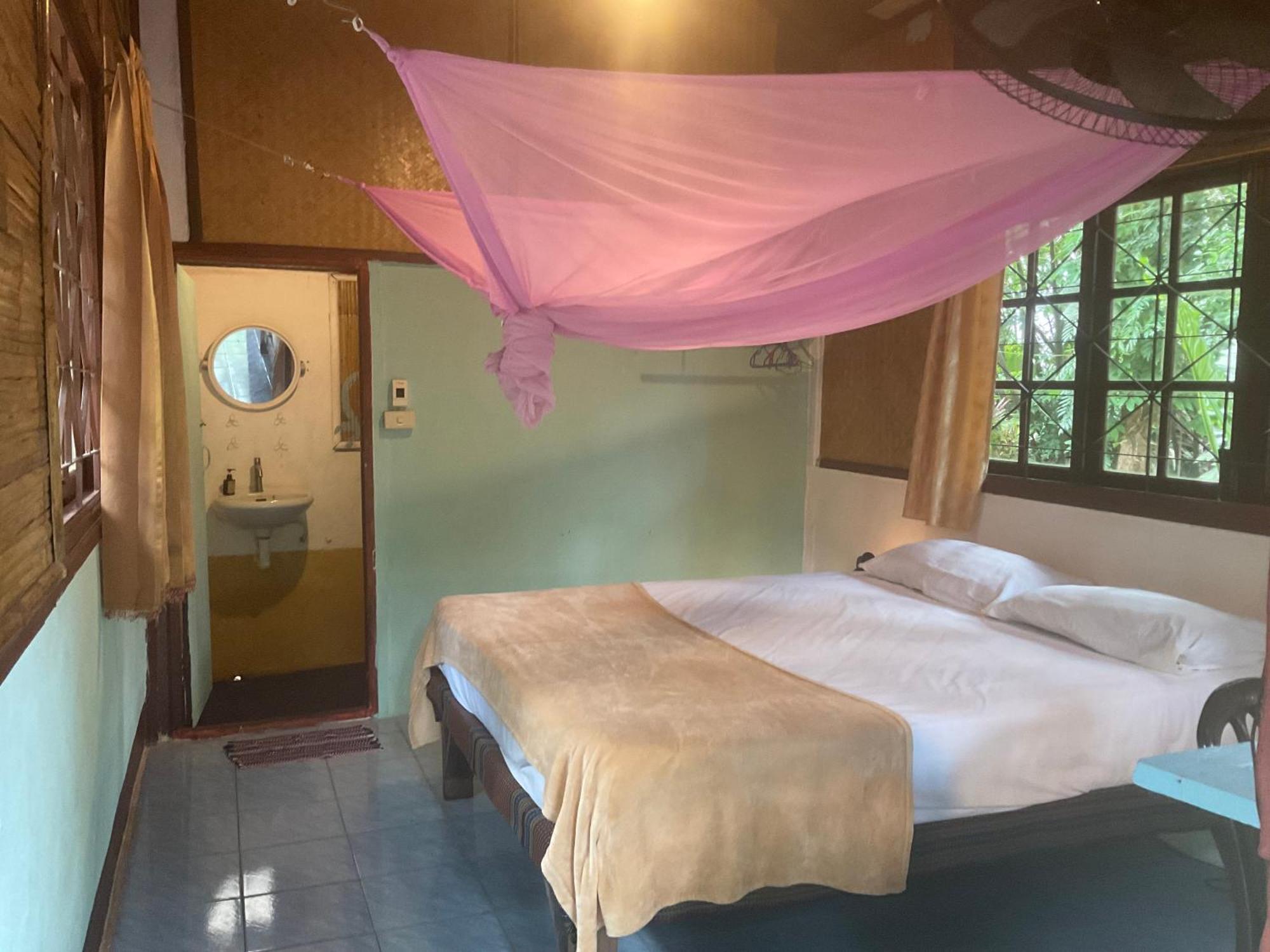 Hotel Dawn Of Happiness Ao Nam Mao Exteriér fotografie